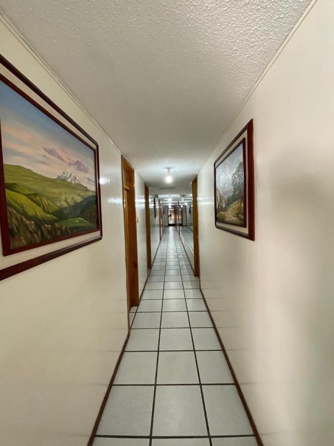 The Bronx Hotel Latacunga Extérieur photo