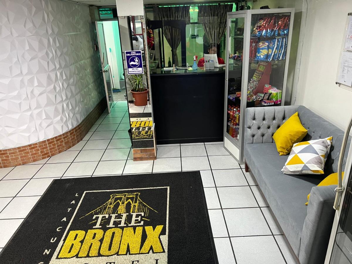 The Bronx Hotel Latacunga Extérieur photo